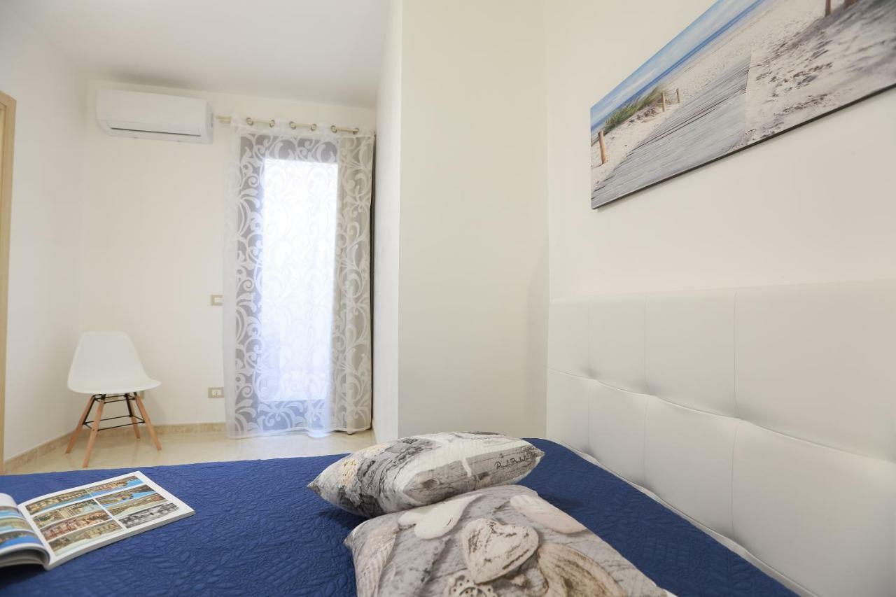 Casa Vacanza Il Dromone ปอซซัลโล ภายนอก รูปภาพ