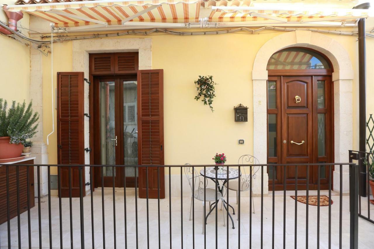 Casa Vacanza Il Dromone ปอซซัลโล ภายนอก รูปภาพ