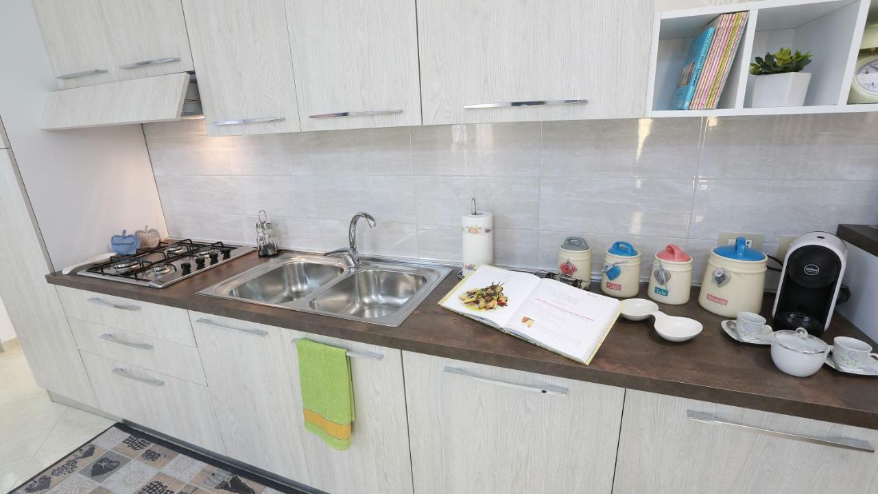 Casa Vacanza Il Dromone ปอซซัลโล ภายนอก รูปภาพ